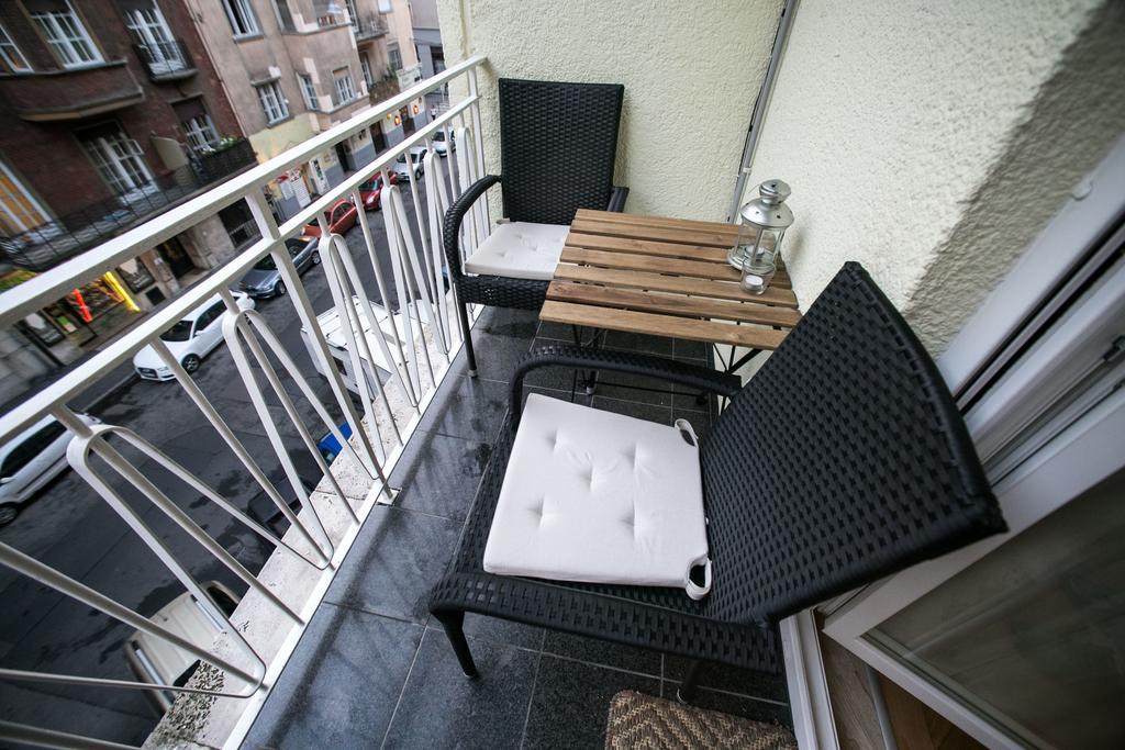 Budapest Downtown Apartments With Balcony & Optional Garage & Restaurant In The Building Kamer foto